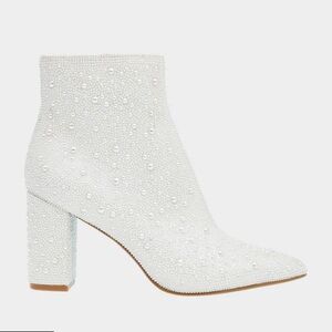 Betsey Johnson Cady pearl booties
